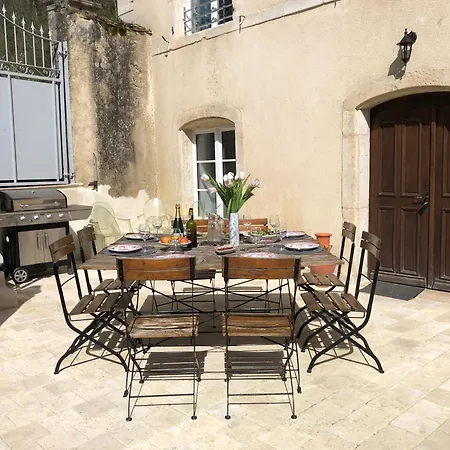 Dom wakacyjny Abbaye De L'Etanche - Un Cadre Naturel Exceptionnel - Patrimoine - Neufchâteau
